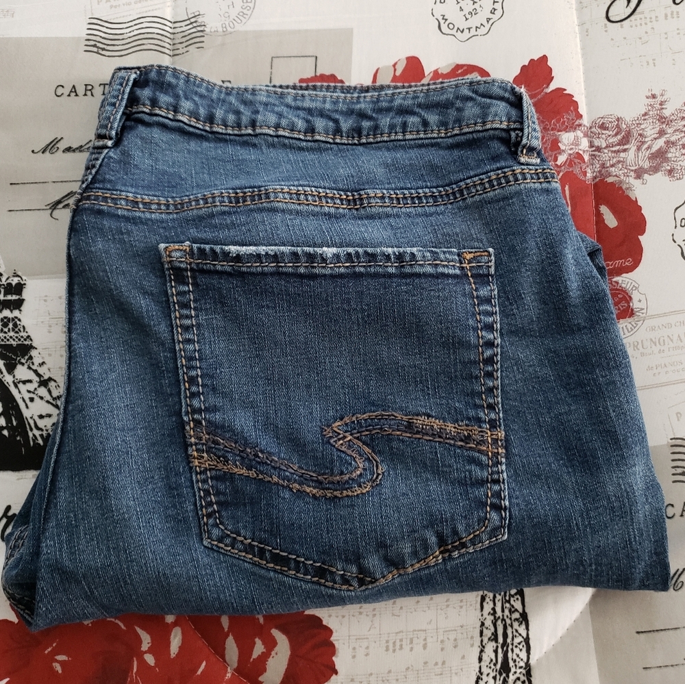 Silver Jeans Boot Cut Jeans in Medium Blue Denim